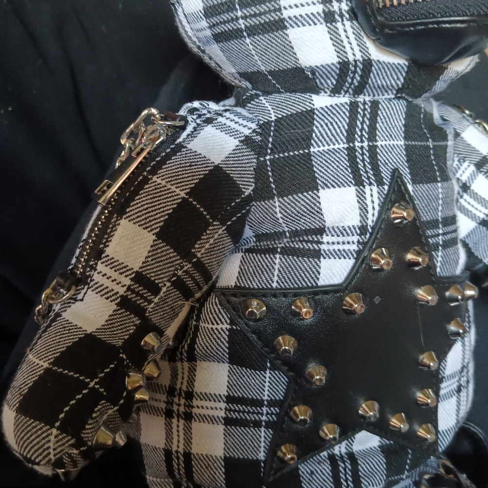 🖤Punk Star Tormented Teddy Back Pack! - Picture 5 of 7